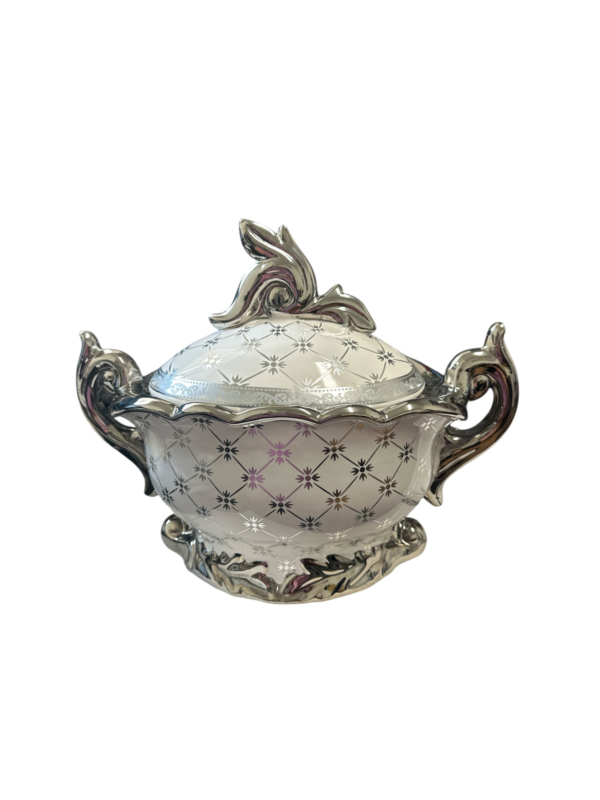 Soup Tureen 10"x 9.5"