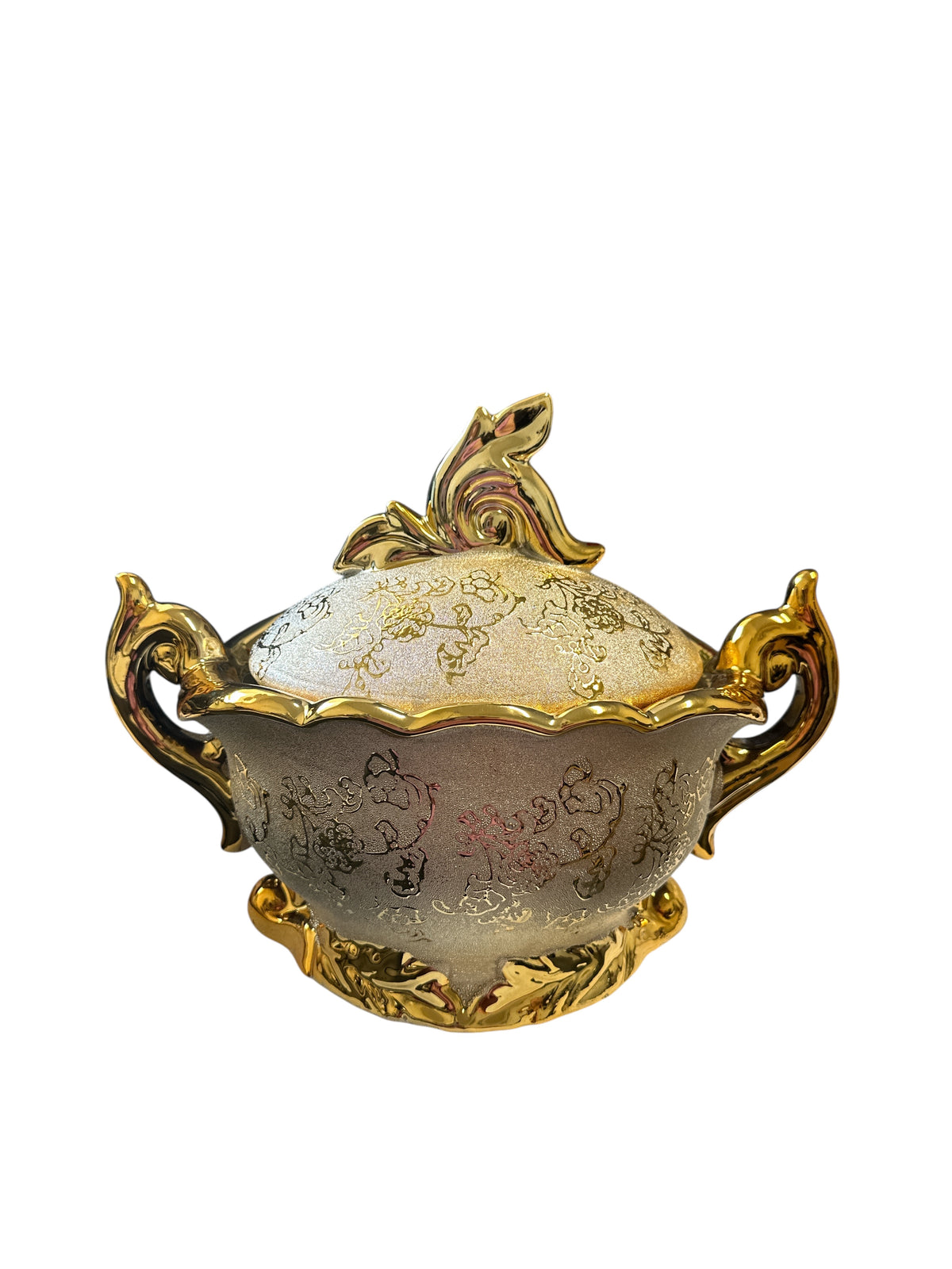 Soup Tureen 10"x 9.5"