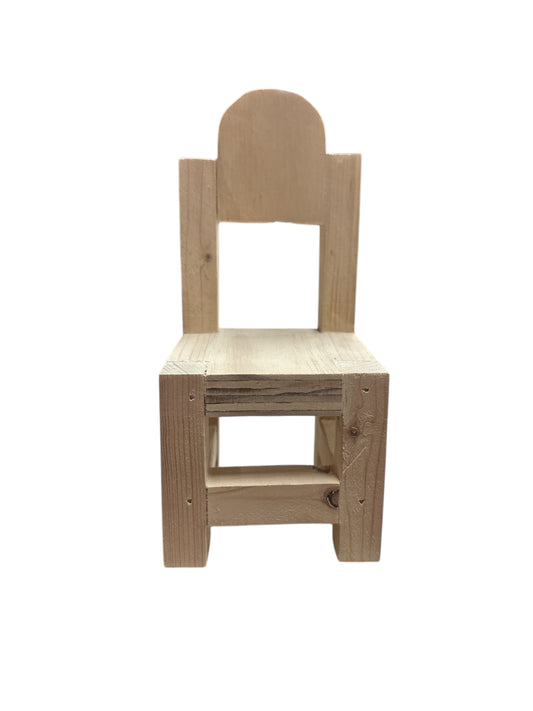 Wooden Chair (Taburete)  7"